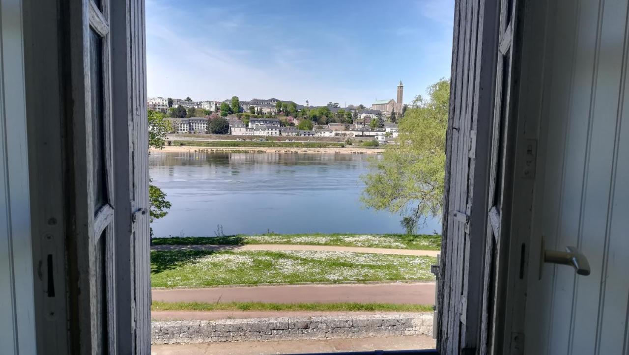 Appartement Spacieux Vue Sur Loire Proche Du Centre Blois Esterno foto
